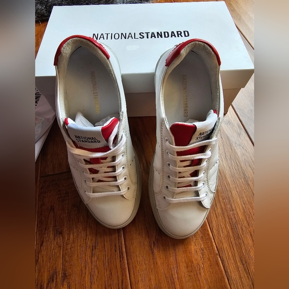 National Standard Edition 4 Low Top White and Red Sneakers - Picture 8 of 9